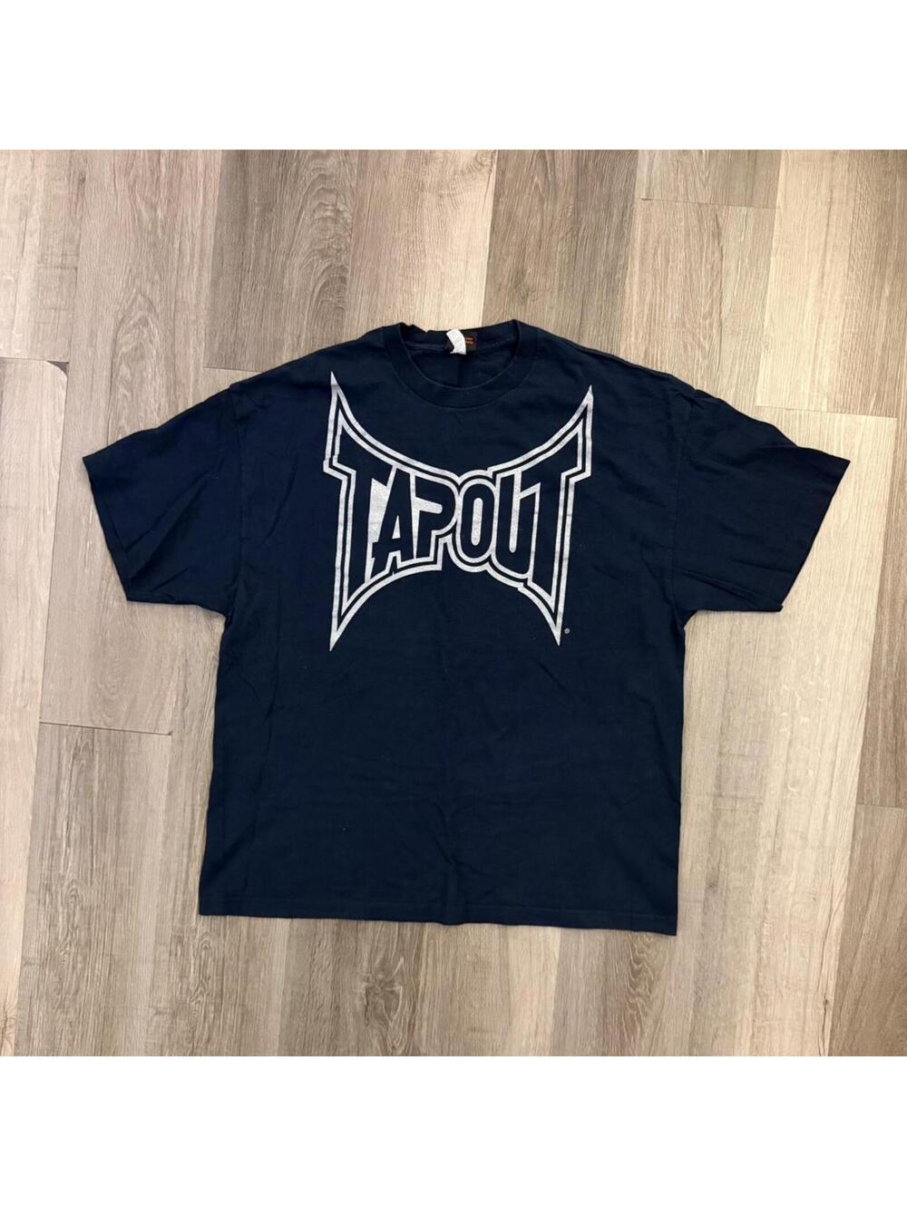 Y2K Tapout MMA T-Shirt with white 'TAPOUT' logo sz 2XL